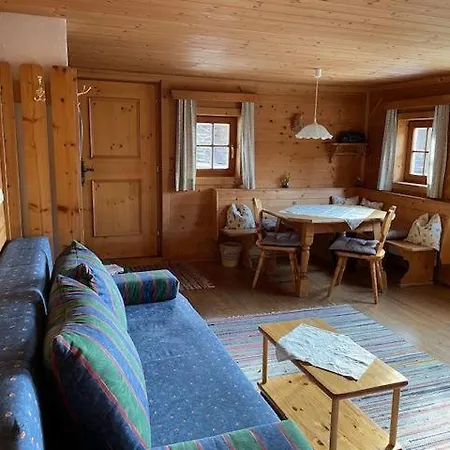 Bauernhof Sinnersberg مزرعة للإقامة *